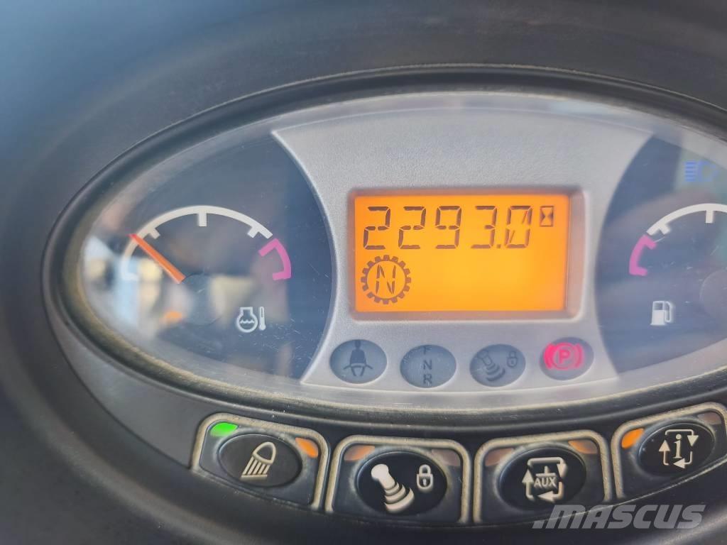 Bobcat T 40.180 Телескопические погрузчики