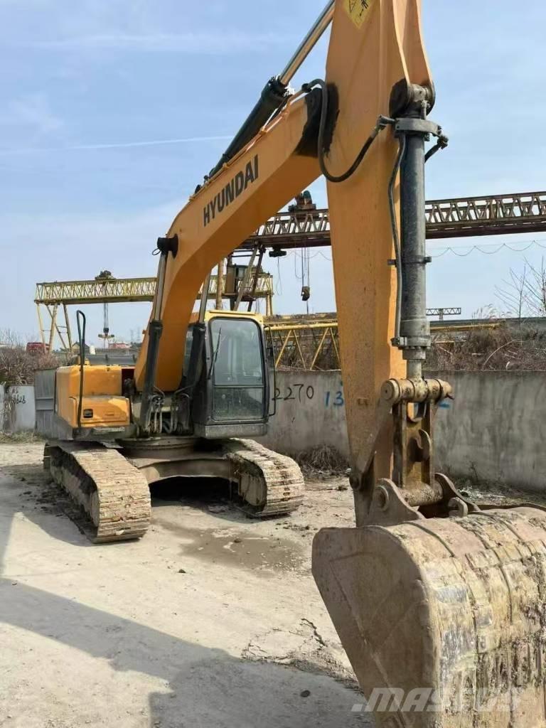 Hyundai 215VS Гусеничные экскаваторы