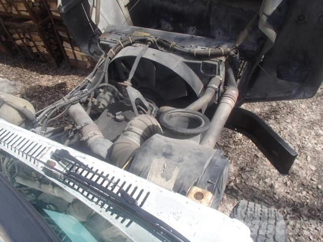 Volvo WG Шасси с кабиной