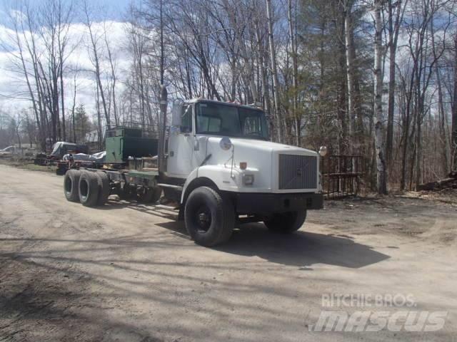 Volvo WG Шасси с кабиной