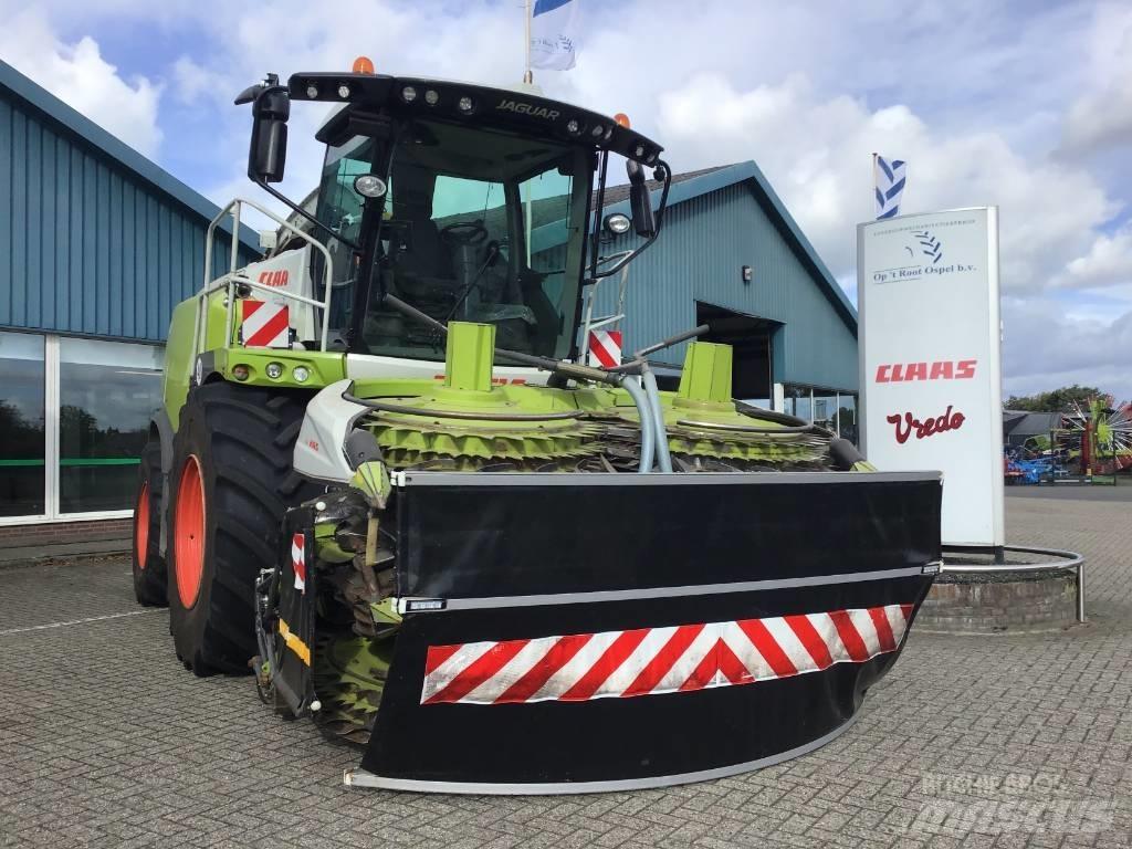 CLAAS Jaguar 960 4WD Зерноуборочные комбайны