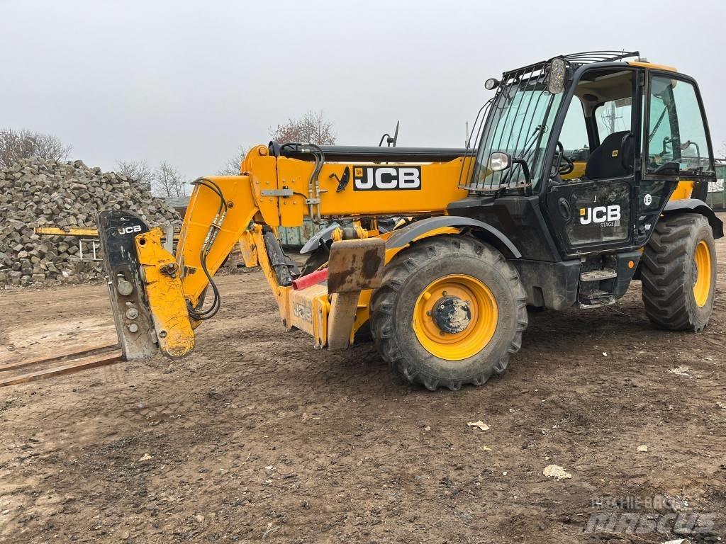 JCB 540-140 Телескопические погрузчики