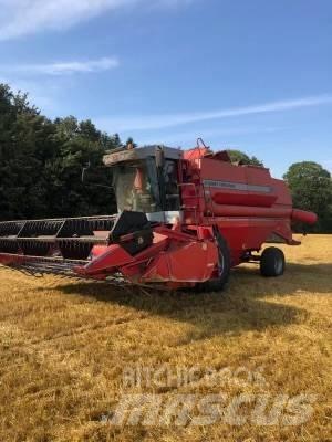 Massey Ferguson 36 Зерноуборочные комбайны