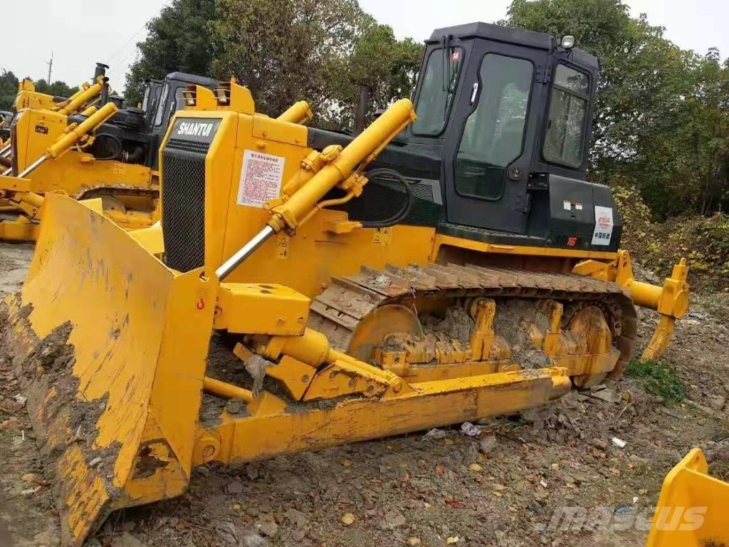 Shantui SD16 Гусеничные бульдозеры