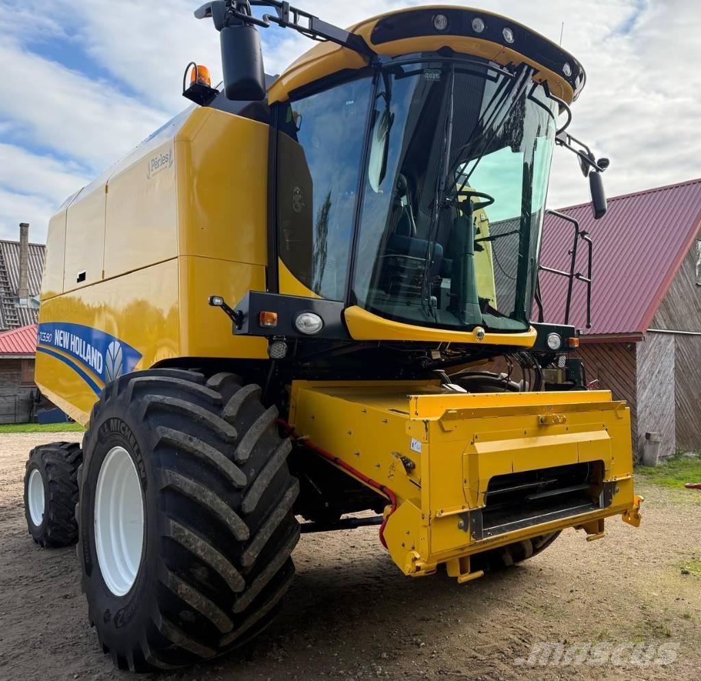 New Holland TC 5.90 Зерноуборочные комбайны