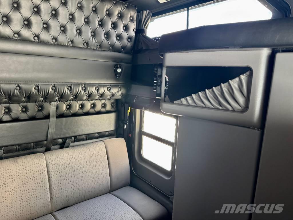 Kenworth W 900 Седельные тягачи