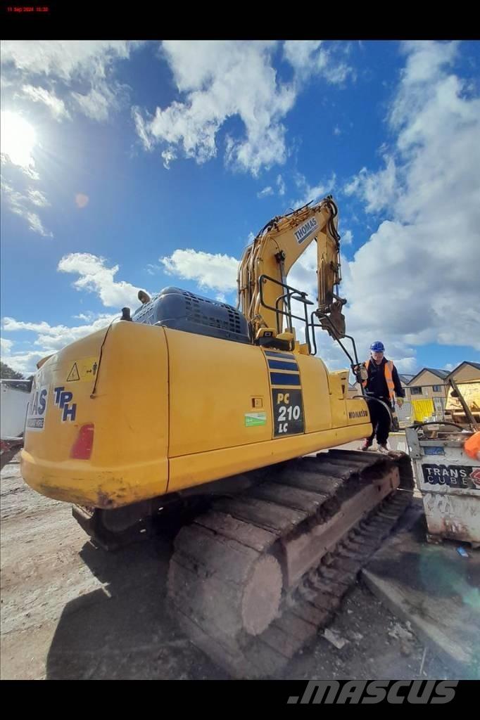 Komatsu PC 210 LC-11 Гусеничные экскаваторы