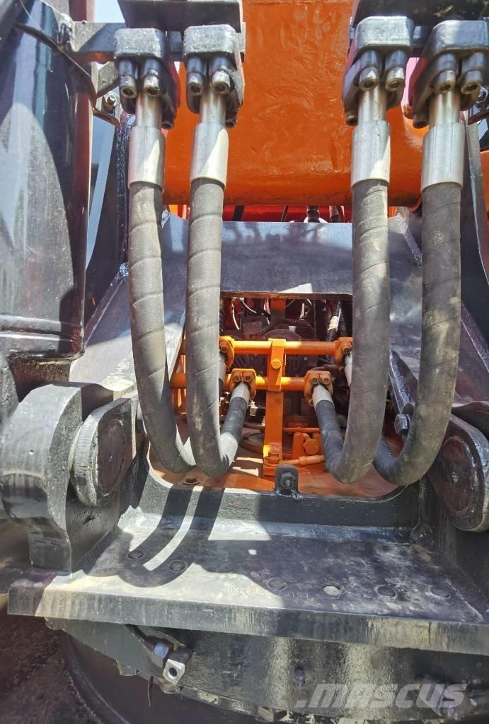 Doosan DX 225 LC-9C Гусеничные экскаваторы