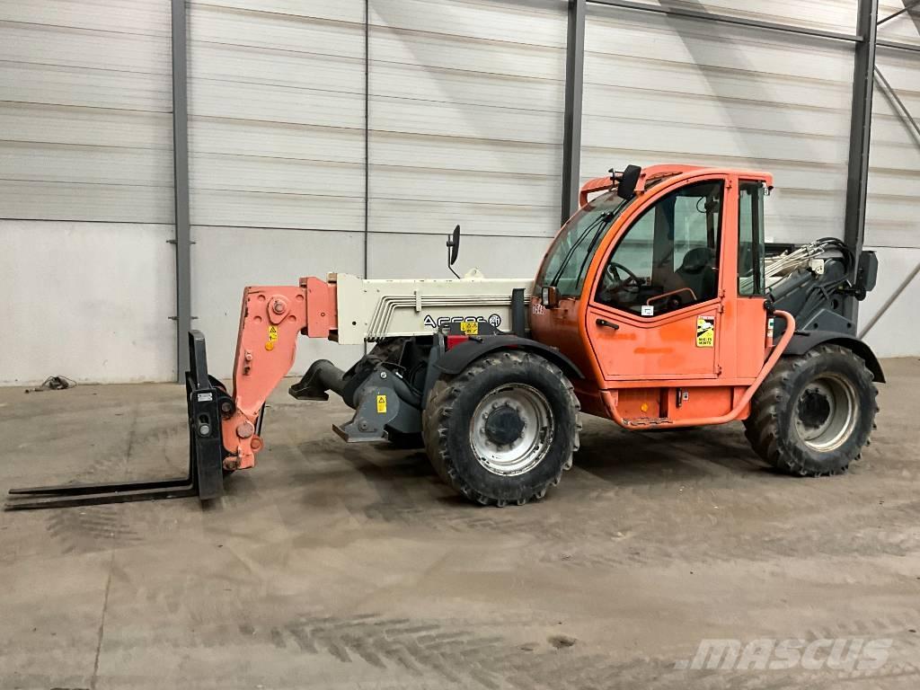 JLG 3513 Телескопические погрузчики