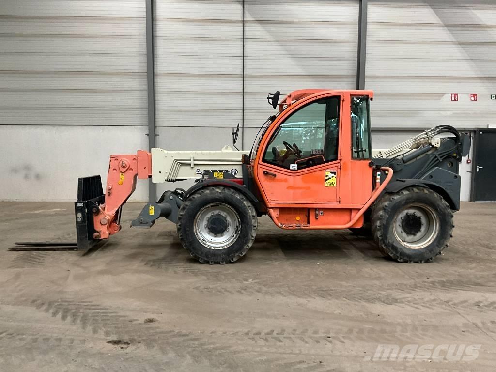 JLG 3513 Телескопические погрузчики