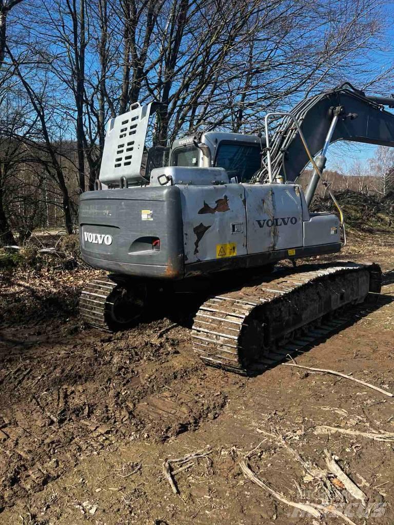 Volvo EC180BLC Гусеничные экскаваторы