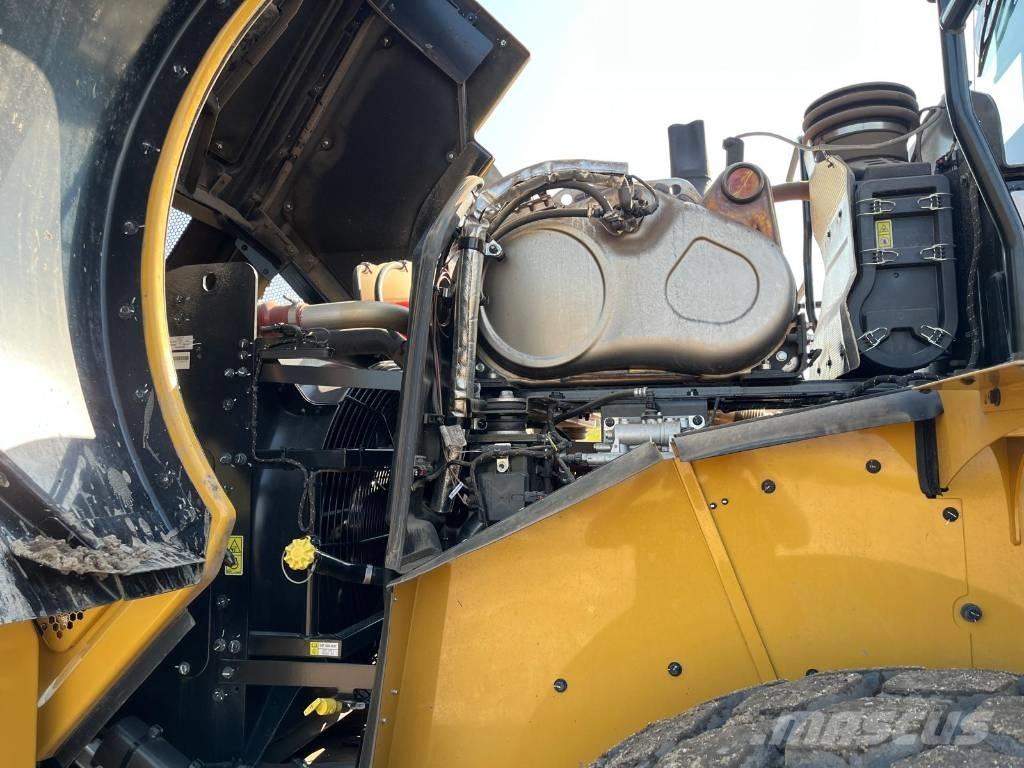 CAT 962 Фронтальные погрузчики