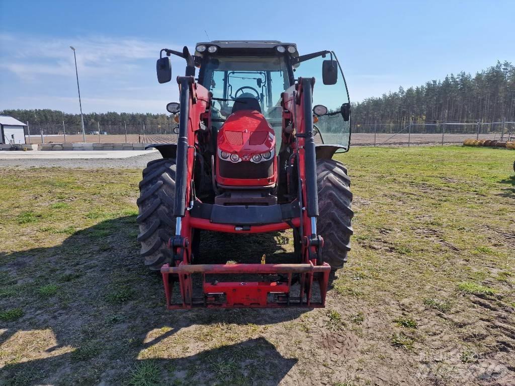 Massey Ferguson 5613 Трактора