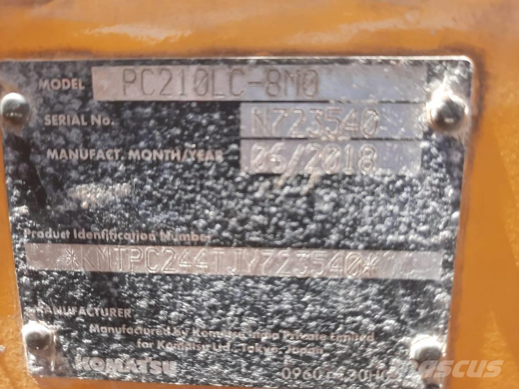 Komatsu PC 210 Гусеничные экскаваторы