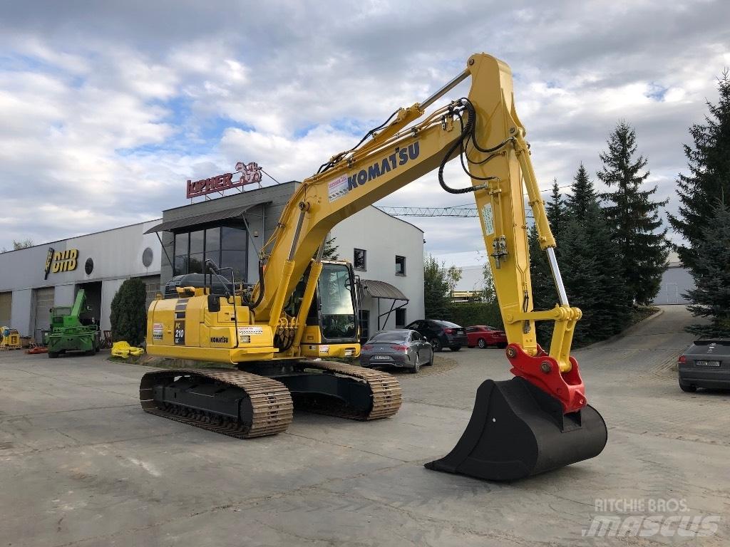 Komatsu PC210LC-11 Гусеничные экскаваторы