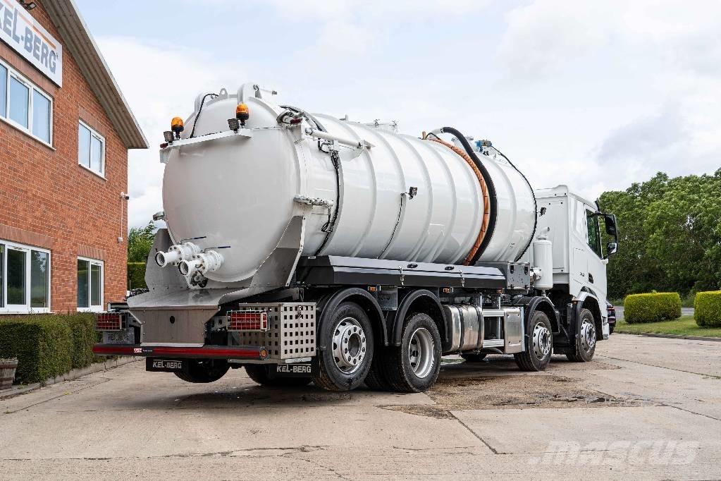 DAF XD 450 FAX 8x2 Грузовики-цистерны
