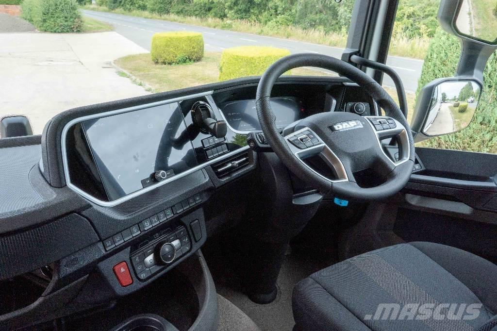 DAF XD 450 FAX 8x2 Грузовики-цистерны