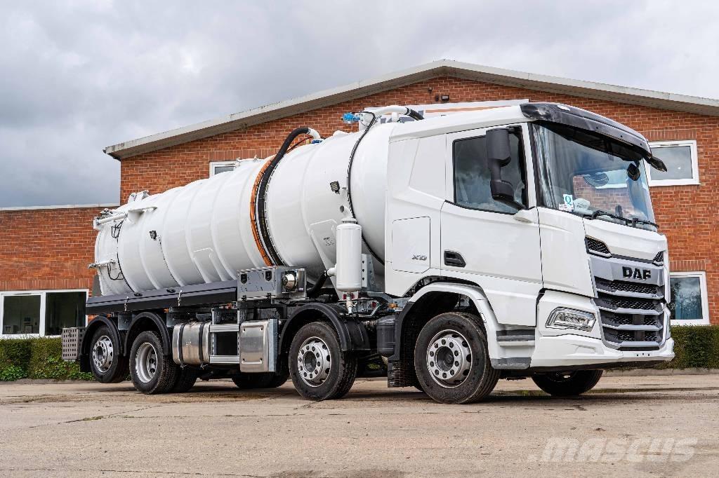 DAF XD 450 FAX 8x2 Грузовики-цистерны