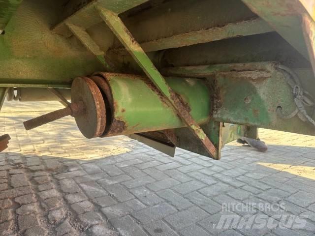 Thomas Aanhangwagen Лёгкие прицепы