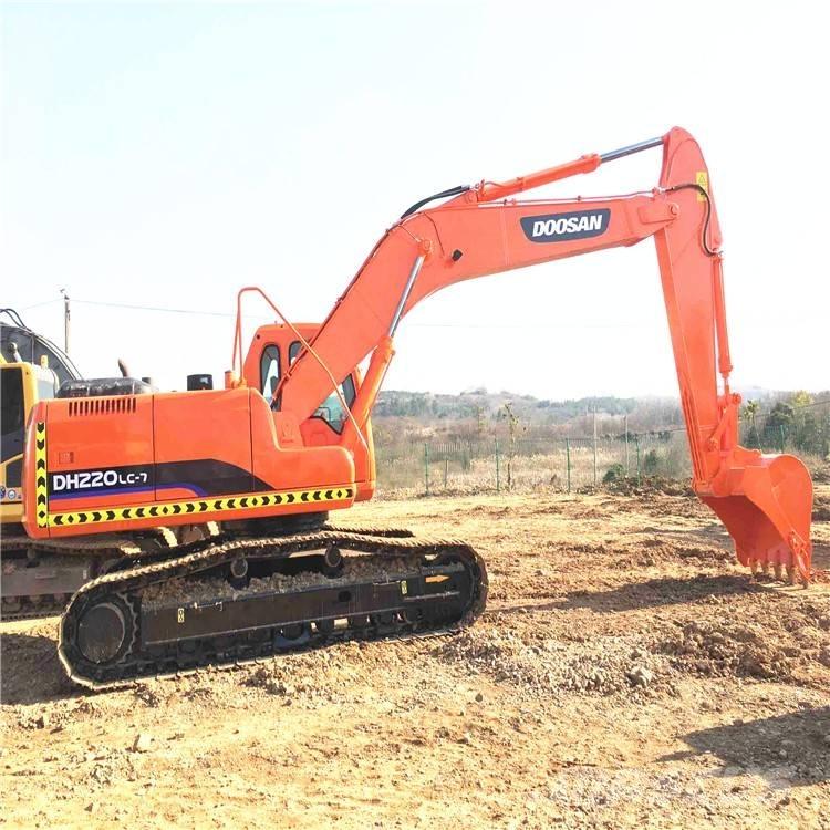 Doosan DH 220 LC-7 Гусеничные экскаваторы