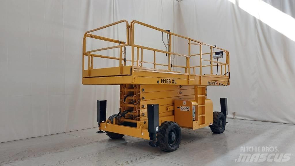Haulotte HA 18 SXL Ножничные подъемники