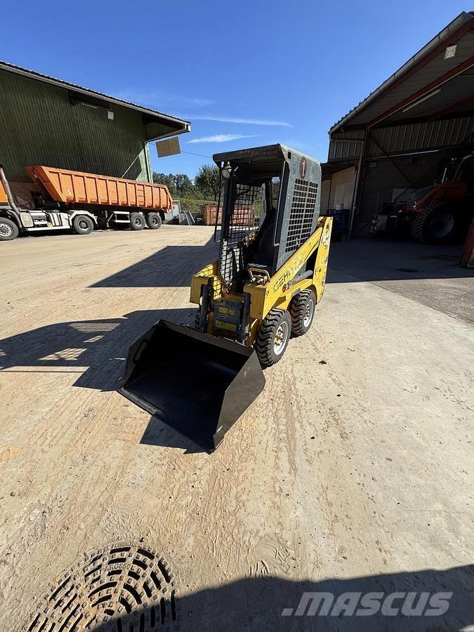 Gehl 1640 Трелевочные трактора