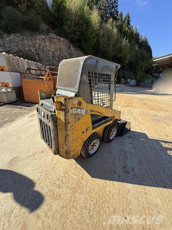 Gehl 1640 Трелевочные трактора