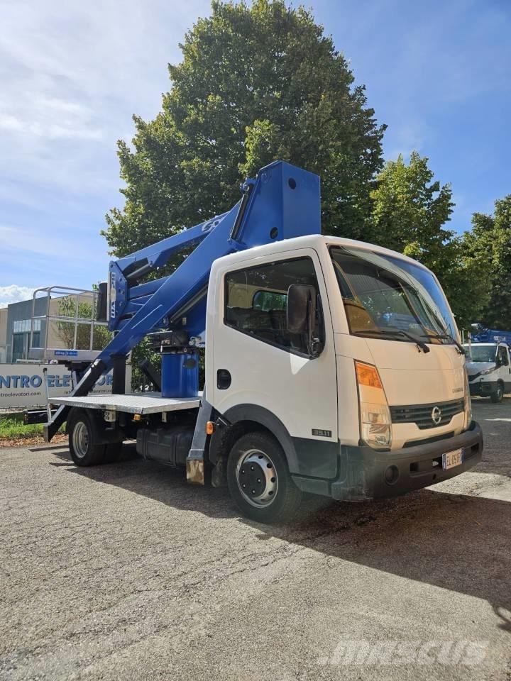 Socage DA 320 Автовышки