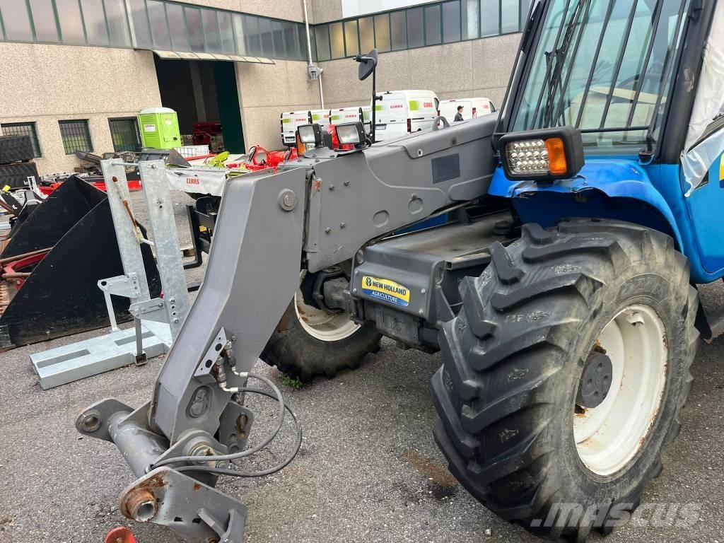 New Holland LM 430 Сельскохозяйственные телескопические погрузчики