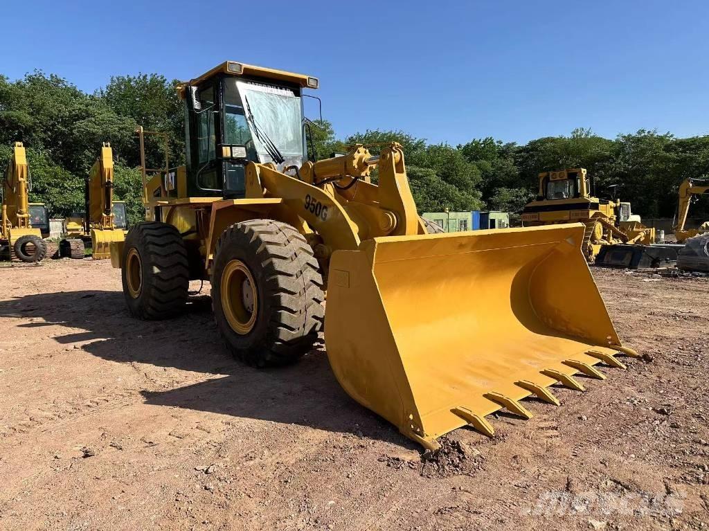 CAT 950G Фронтальные погрузчики