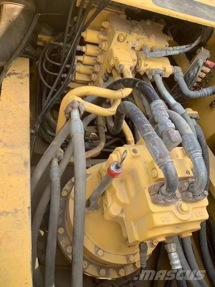 Komatsu PC 360 Гусеничные экскаваторы