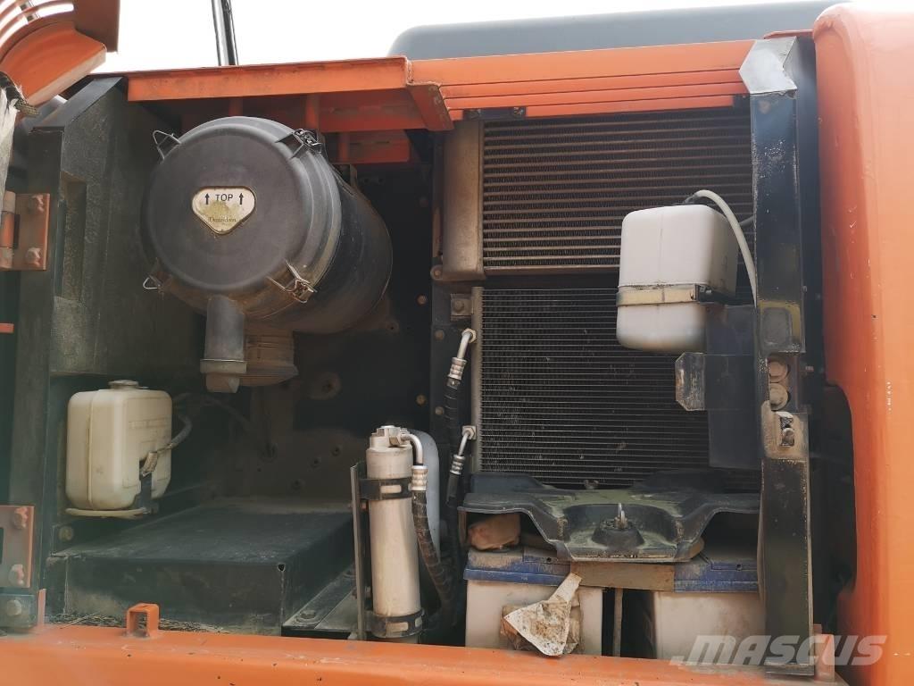 Hitachi ZX 130 W Колёсные экскаваторы
