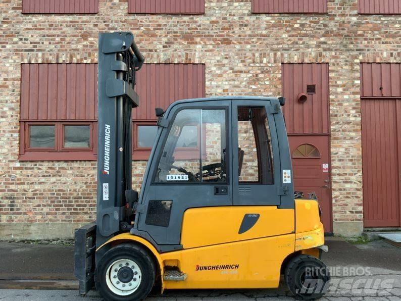 Jungheinrich EFG 550 Электропогрузчики
