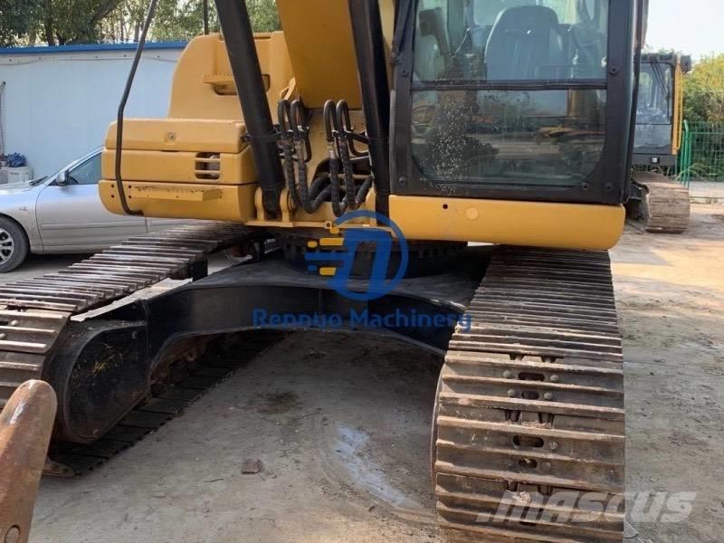 CAT 320 D Малые экскаваторы 7т-12т