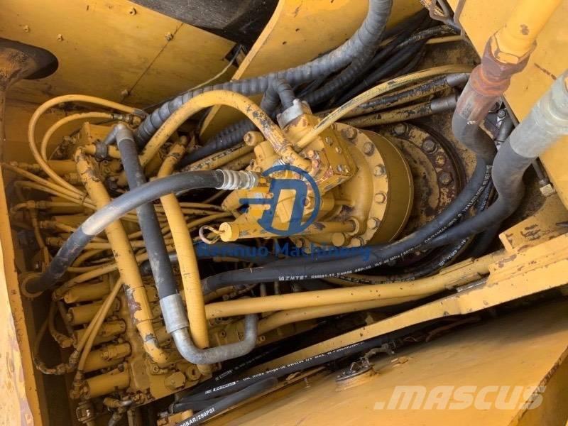 CAT 320 D Малые экскаваторы 7т-12т