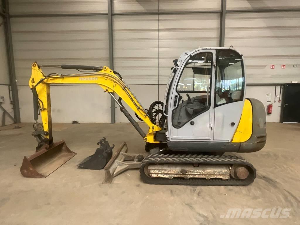 Neuson 3503 RD Мини-экскаваторы