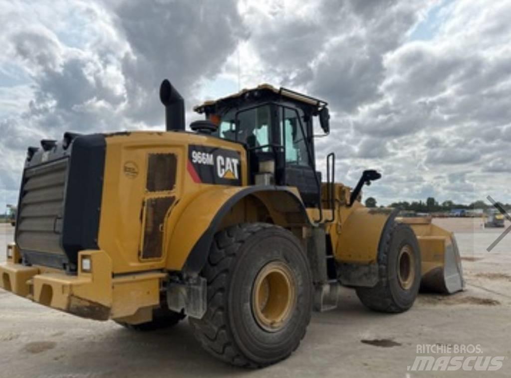 CAT 966 M Фронтальные погрузчики
