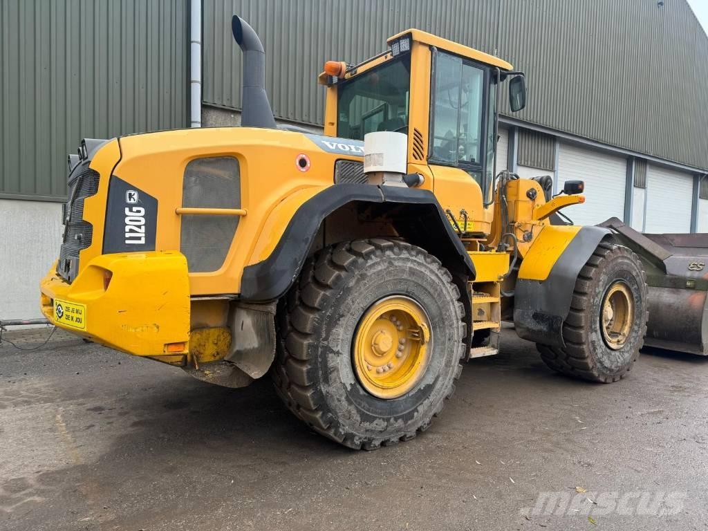 Volvo L 120 G Фронтальные погрузчики