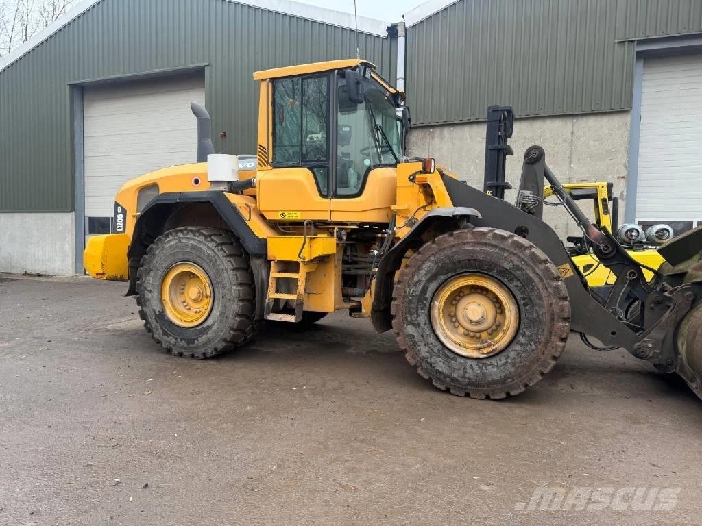Volvo L 120 G Фронтальные погрузчики