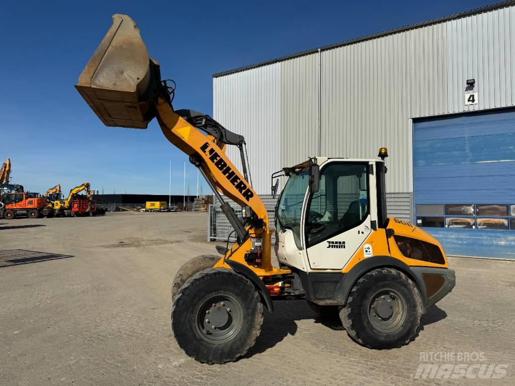 Liebherr L 506 Фронтальные погрузчики