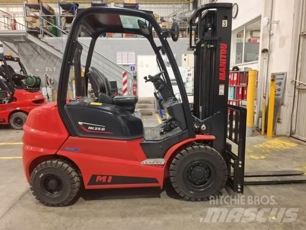 Manitou MI25D Внедорожные погрузчики
