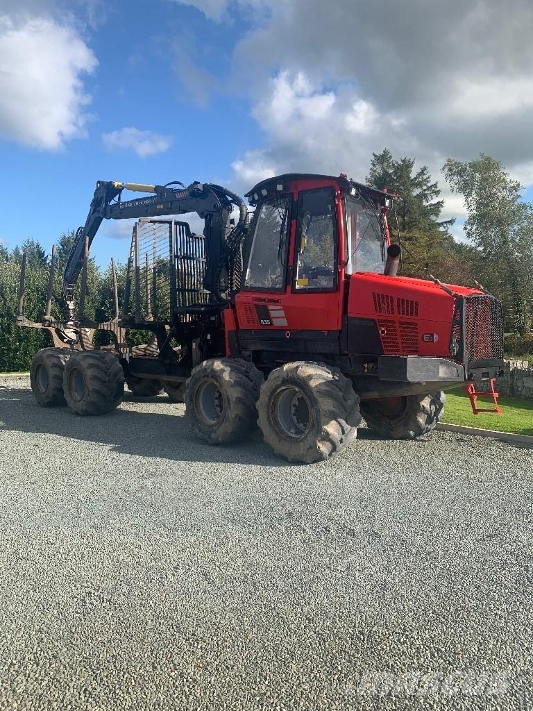 Komatsu 835 Форвардеры