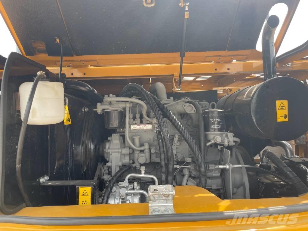 Sany SY 95 C Гусеничные экскаваторы
