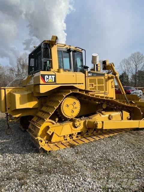 CAT D 6 T LGP Гусеничные бульдозеры