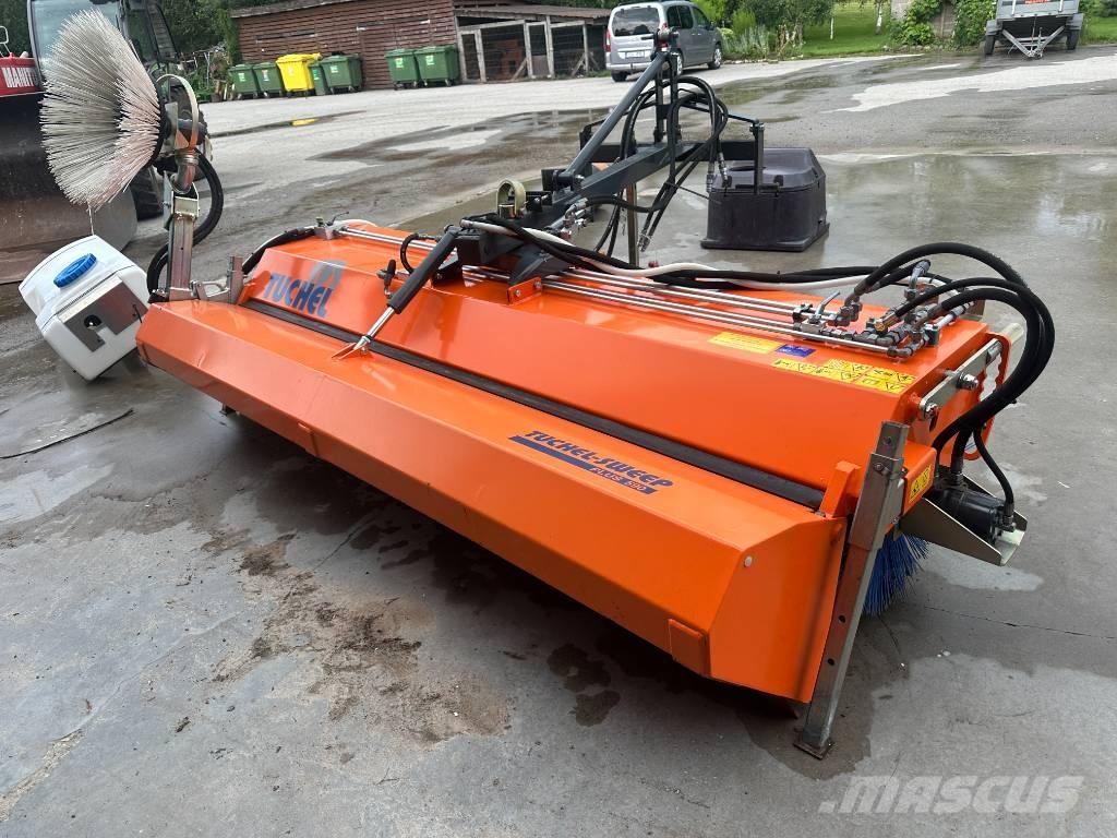 Tuchel Plus 590-260 Вакуумные уборочные машины
