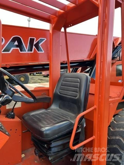 SkyTrak 8042 Телескопические погрузчики