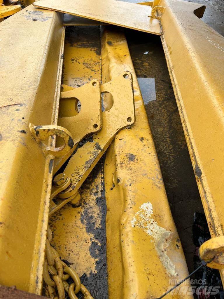 CAT 730 C Компоненты строительной техники