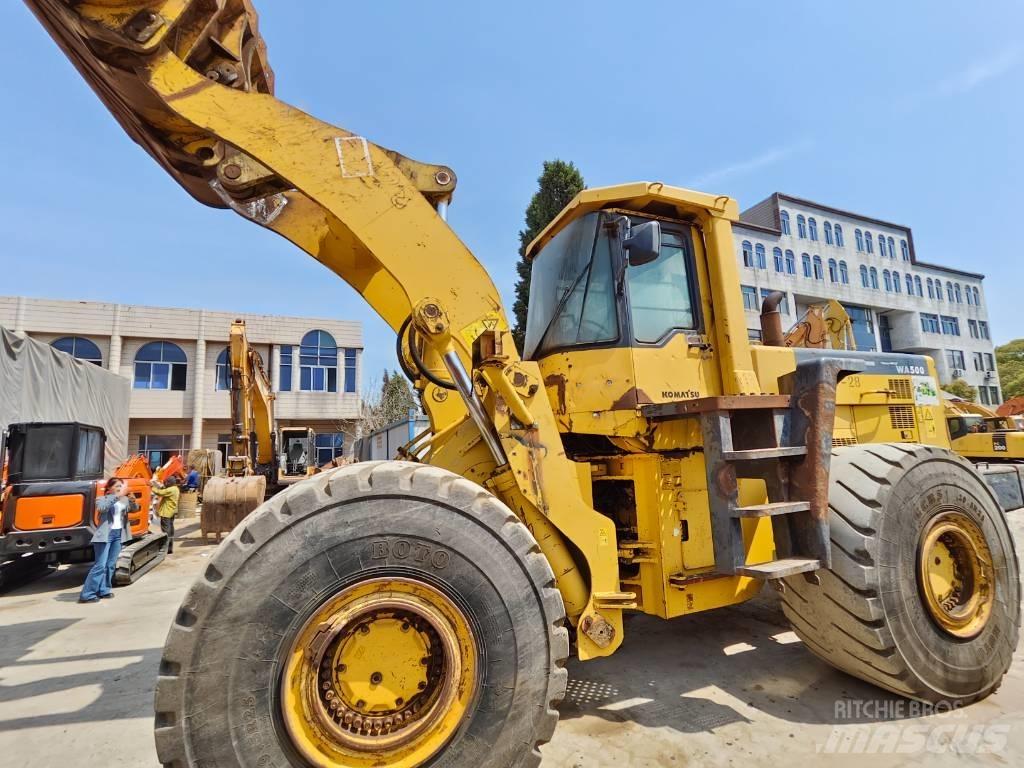 Komatsu WA 500 Фронтальные погрузчики