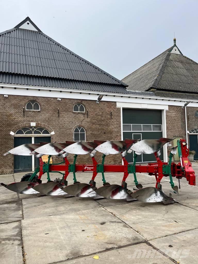 Kverneland LB100-300 Оборотные плуги