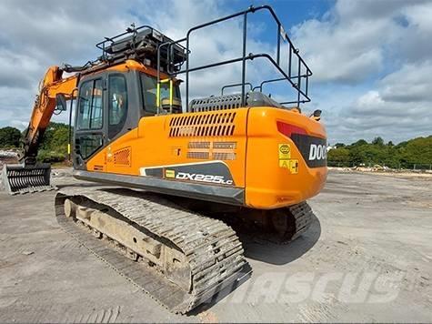 Doosan DX 225 LC Гусеничные экскаваторы